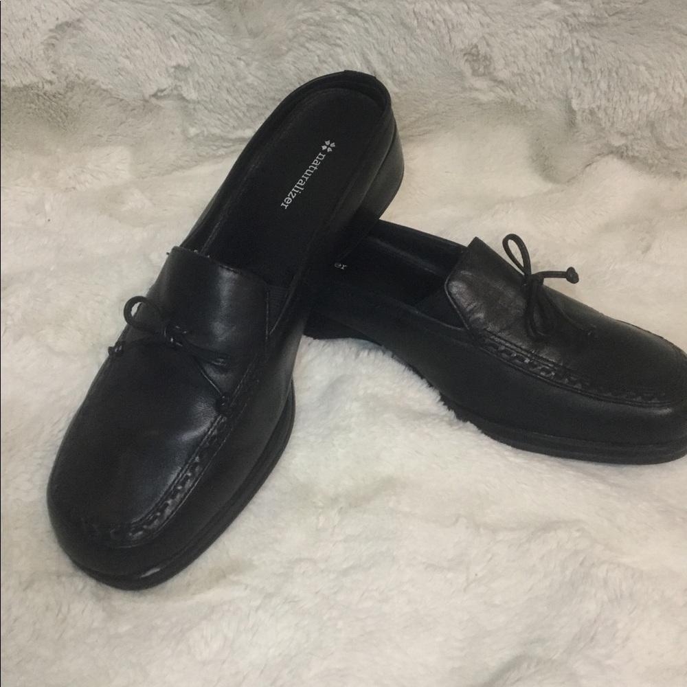 Black Naturalizer Mules